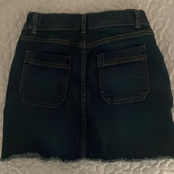 Juniors Jean skirt - Picture 3 of 3